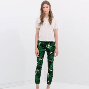 Zara Printed Cropped Trousers, Size Large